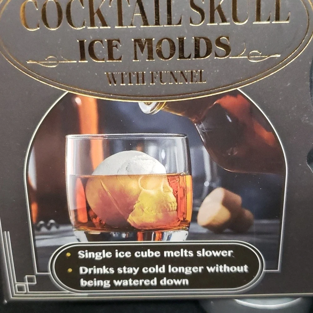 Evriholder Cocktail Skull Ice Molds (2) with Funnel
